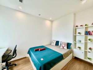 Elegant Skyline 2bedroom Apartment Near My Dinh Stadium and Landmark72