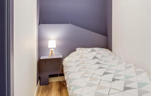 1 Bedroom Lovely Apartment In Lezardrieux