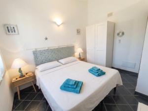 HH San Teodoro - Four-room Sea View - Unit A