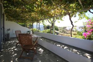 Myrto Bungalows Sifnos Greece