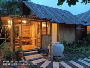 สวนเกษตรรักษ์ไผ่ Bamboo Conservation Farm