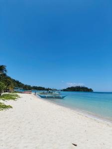 Inday-in Guest House Daracotan Island El Nido