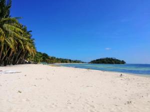 Inday-in Guest House Daracotan Island El Nido