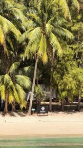 Maya Seaview Chalet, Coral Bay Perhentian Island