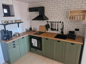 Azure Bay Family Villa, 50m from the Sea