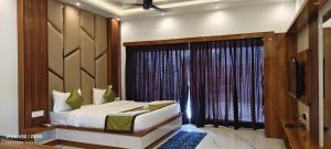 Taki Maldive Resort