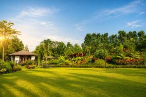 Casa Grande Flora Villas and Resort