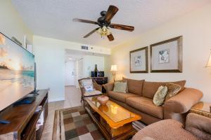 Phoenix III 3033 condo