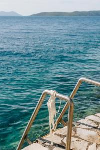 Seafront Karavi Villa with private sea access - Iris Villas Lefkada