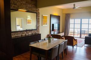 The Oasis, Regency Tanjung Tuan