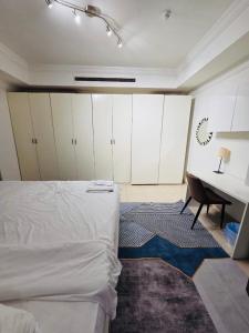 1 BHK self entry on Andlous Road