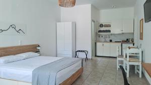 Firogia Olive Grove Hideaway
