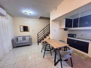 Cozy Neighbor Spot- Dakila Malolos