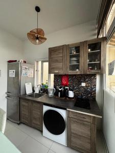 Sliema Central with Balcony Airconditioned and Comfortable Self Check IN