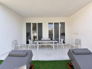 4 Elemental Living Suites - Nea Moudania Halkidiki