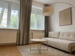 Boutique studio in Saska Kępa - PGE & Francuska
