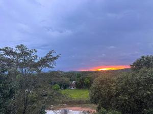 Dambulla Tiger Rock Hotel with Mountain Viewpoint