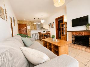Felymar by Edeal HOMES