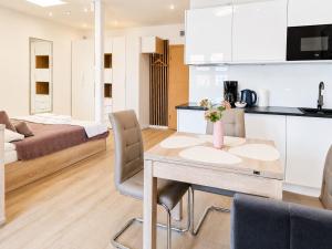 Apartament z widokiem na Morze & Parking Apartment an der Promenade & Garage - KW54