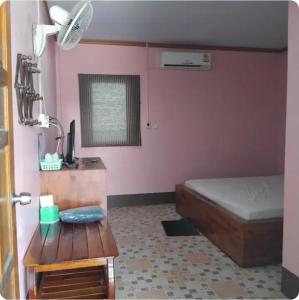 Saran Resort room 4