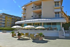 Hotel Janeiro Frontemare