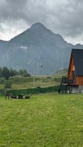 Lunara Chalet