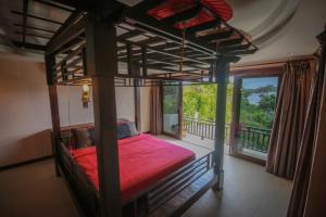Aloha Sichang Villa