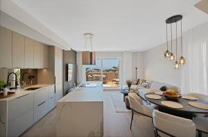 Serene Sea View Penthouse 4 Terraces & Sea Views