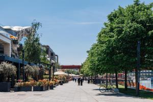 WF Timeless Residence with Terrace & Foosball