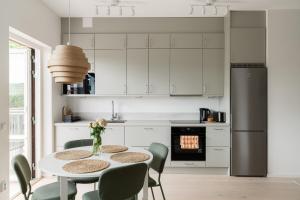 Fresh, Modern Living in a Beautiful Solna Area