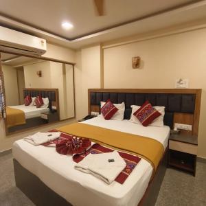 Hi-Way Inn Lodging And Boarding