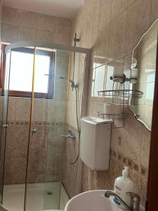 Rooms Ajllin