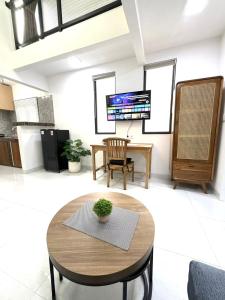 Narya Guest House