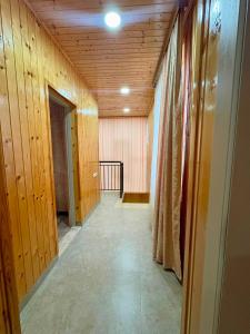 Gantiadi Eco House