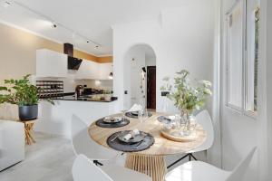 Townhouse w Pool, BBQ, Terrace & Garden