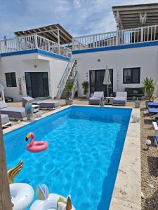 White Bungalows Costinesti