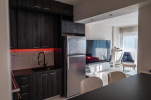 Two Bedroom Luxury Oceanview Apartment - Athens Riviera