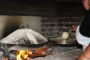 Vatra Traditional Guesthouse