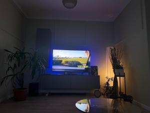 Cozy 2 room ap, 2km from Centre