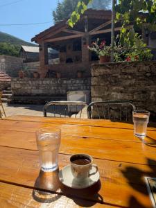 Vatra Traditional Guesthouse