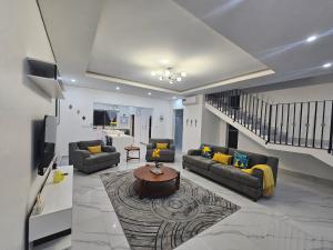 Nisha Serviced Apartment
