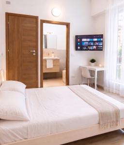 Casa Toli - Self Check-in WiFi 2 min from Train Station