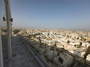 Sky View Apartment