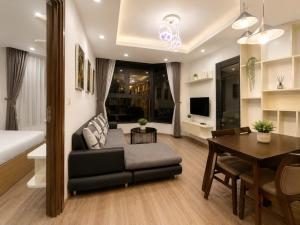 2-3 bedroom at HUD building Nha Trang