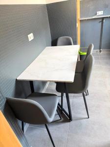 2 bedroom flat Bonnevoie - sleeps 7