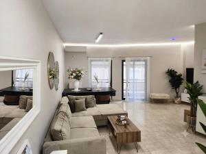El SOMBRERO APARTMENT