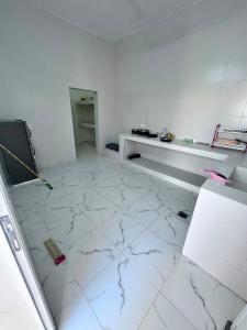 بسمه الاشخره