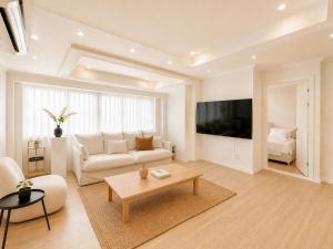 cozy hongdae house