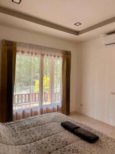Scandi-Tropical 1BR in the Heart of Phangan
