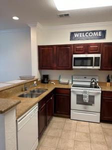 Florida Vacation Condo - No Resort Fees